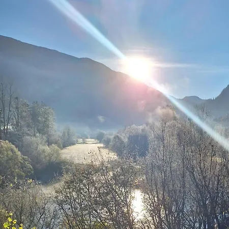 Moderne, Mit Seeblick, Near Hallstatt * Bad Goisern