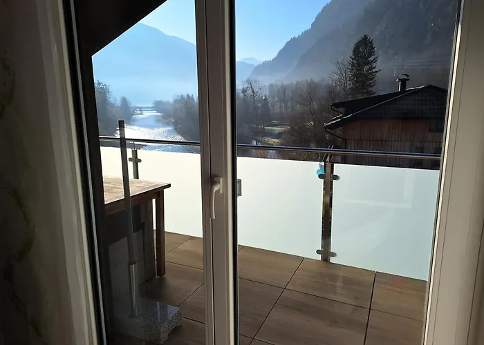 Moderne, Mit Seeblick, Near Hallstatt Bad Goisern am Hallstättersee