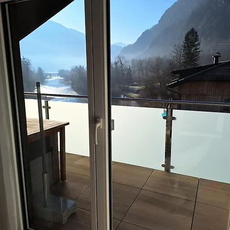 Moderne, Mit Seeblick, Near Hallstatt Bad Goisern